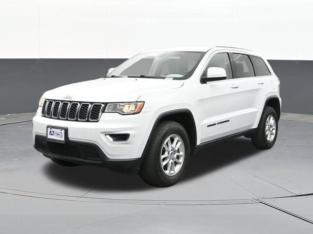 2018 Jeep Grand Cherokee Laredo 4x4