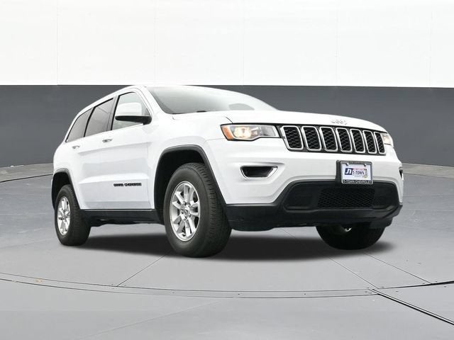 2018 Jeep Grand Cherokee Laredo 4x4