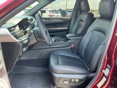2025 Jeep Grand Cherokee Altitude X 4x4