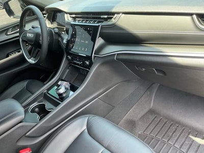 2025 Jeep Grand Cherokee Altitude X 4x4