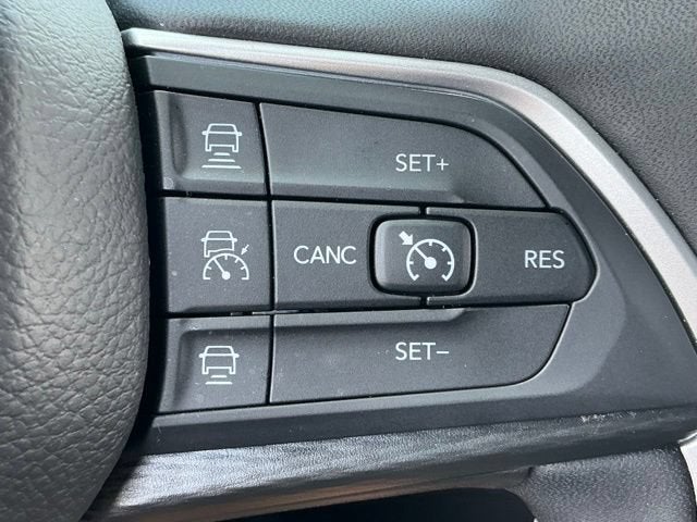 2025 Jeep Grand Cherokee Altitude X 4x4