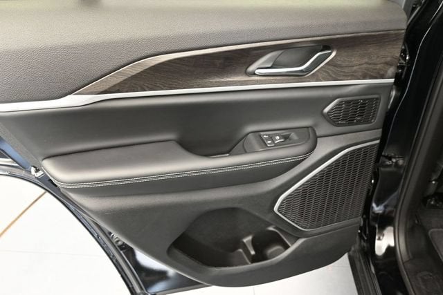 2026 Jeep Grand Cherokee Limited 4x4