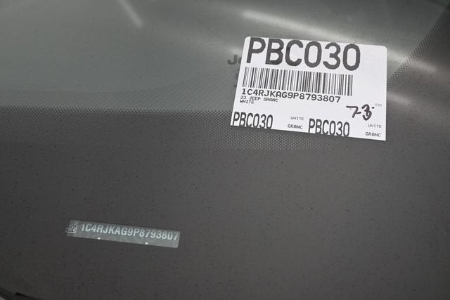 2023 Jeep Grand Cherokee L Altitude 4x4