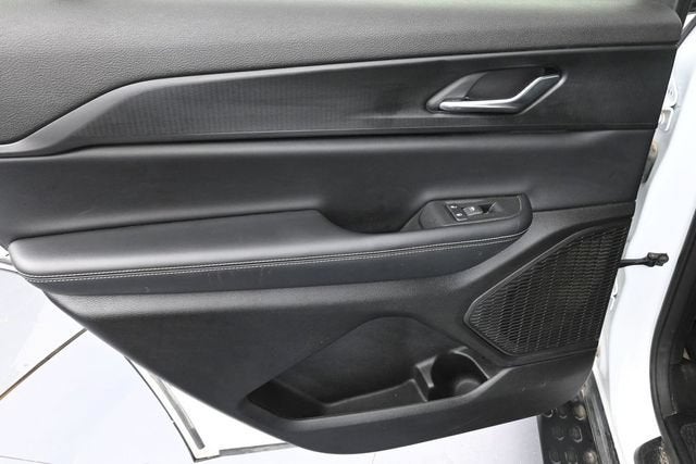 2024 Jeep Grand Cherokee L Altitude X 4x4