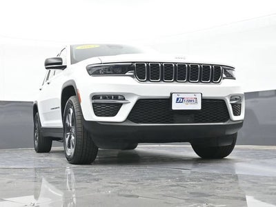 2023 Jeep Grand Cherokee 4xe BASE