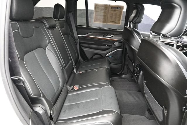 2023 Jeep Grand Cherokee 4xe Overland