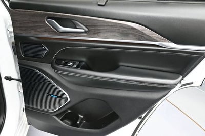 2023 Jeep Grand Cherokee 4xe Overland