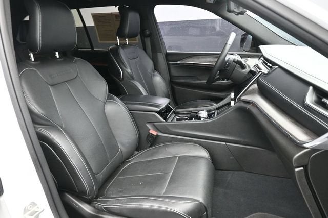 2023 Jeep Grand Cherokee 4xe Overland