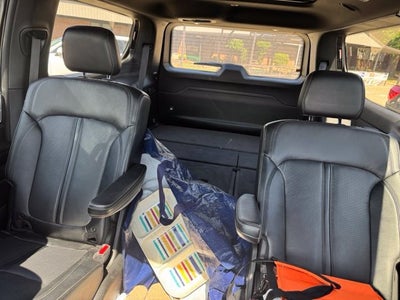 2022 Jeep Wagoneer Series III Carbide 4x4