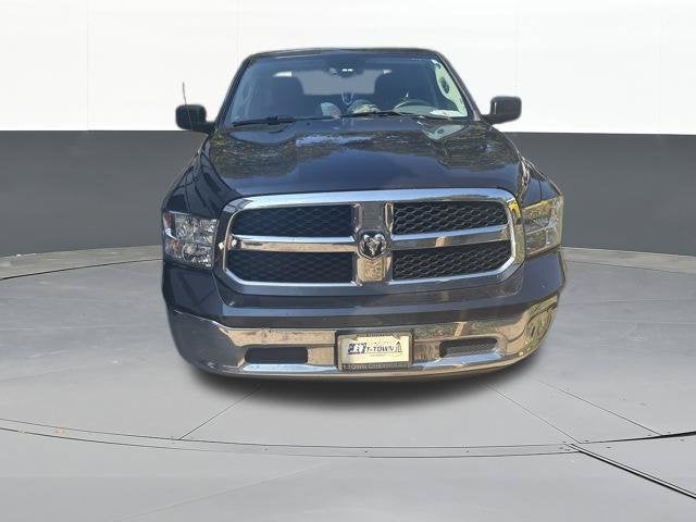 2019 RAM 1500 Classic Tradesman Quad Cab 4x2 6'4" Box