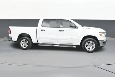 2023 RAM 1500 Big Horn Crew Cab 4x4 5'7" Box