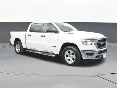2023 RAM 1500 Big Horn Crew Cab 4x4 5'7" Box