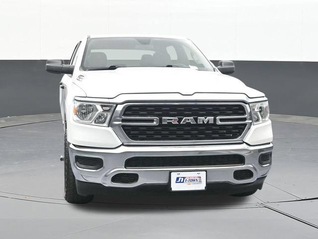 2023 RAM 1500 Big Horn Crew Cab 4x4 5'7" Box