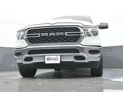 2023 RAM 1500 Big Horn Crew Cab 4x4 5'7" Box