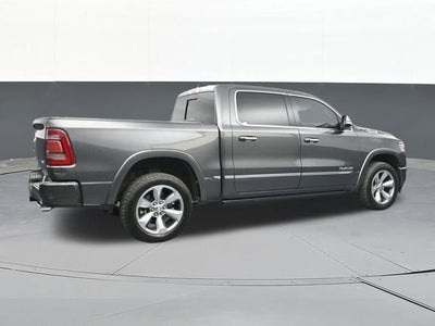 2022 RAM 1500 Limited Crew Cab 4x4 5'7" Box