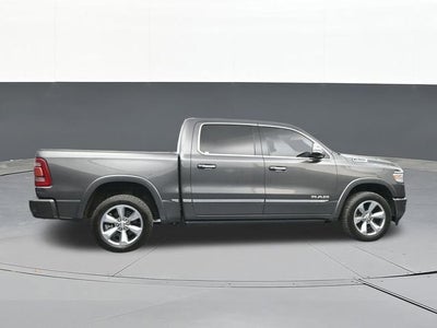 2022 RAM 1500 Limited Crew Cab 4x4 5'7" Box