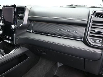 2022 RAM 1500 Limited Crew Cab 4x4 5'7" Box