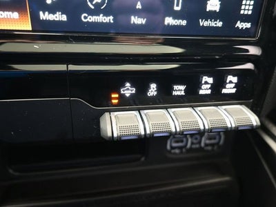 2022 RAM 1500 Limited Crew Cab 4x4 5'7" Box