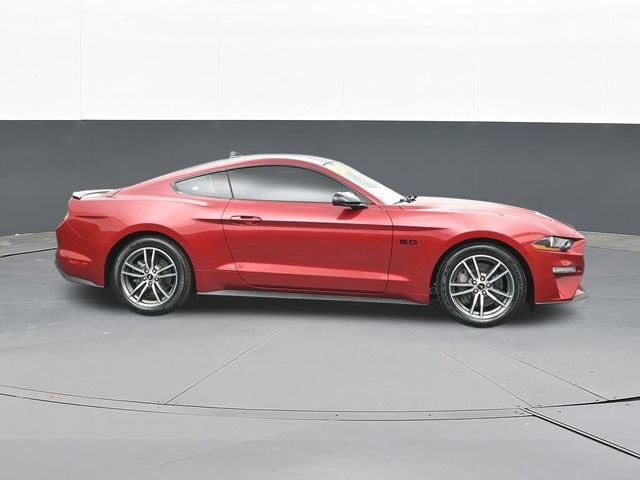 2022 Ford Mustang GT Fastback