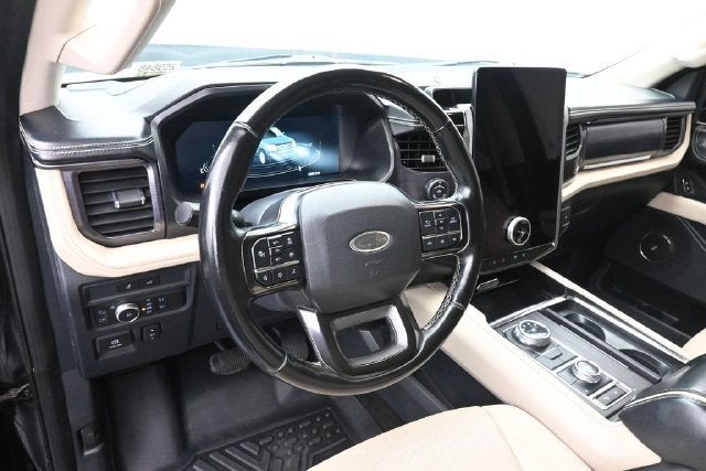 2022 Ford Expedition Platinum