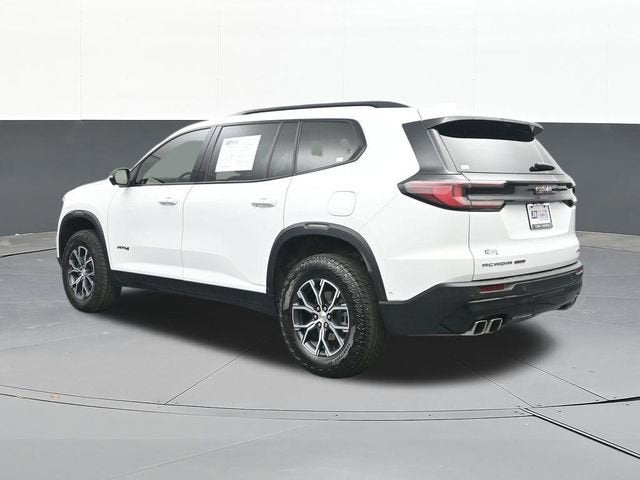 2024 GMC Acadia AT4