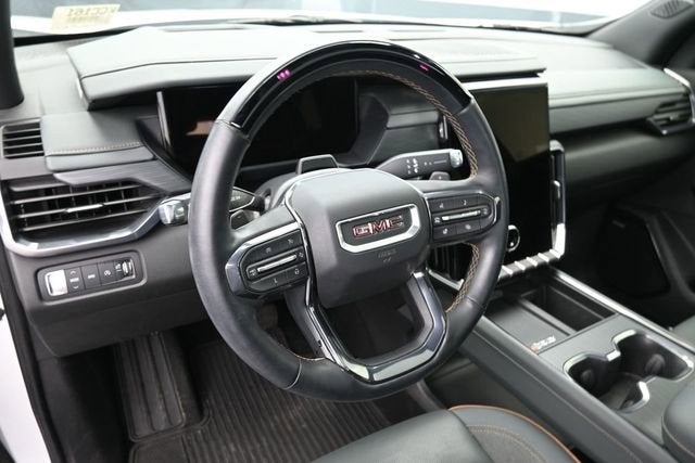 2024 GMC Acadia AT4