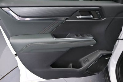 2024 GMC Acadia AT4