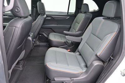 2024 GMC Acadia AT4