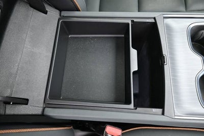 2024 GMC Acadia AT4