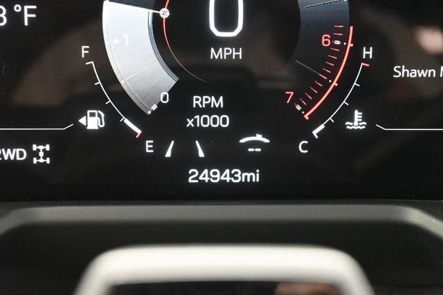 2024 GMC Acadia AT4
