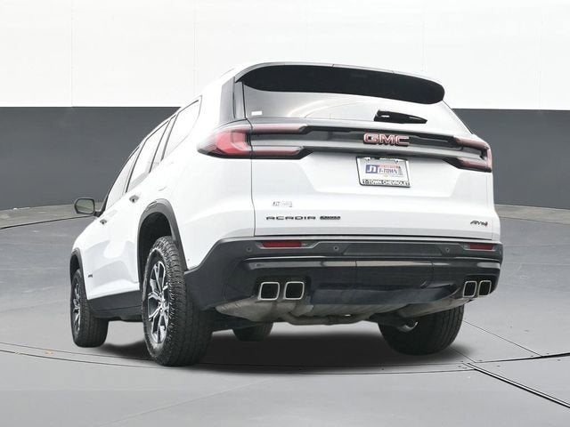 2024 GMC Acadia AT4