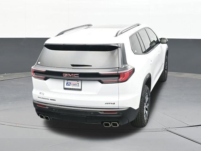 2024 GMC Acadia AT4