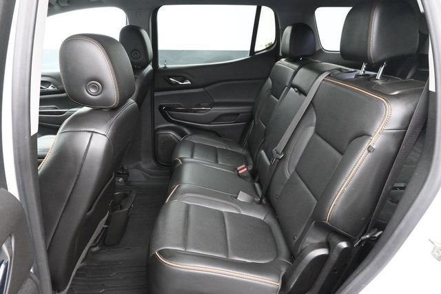 2021 GMC Acadia AT4
