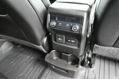 2021 GMC Acadia AT4