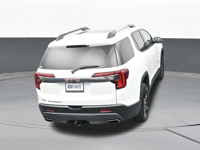 2021 GMC Acadia AT4