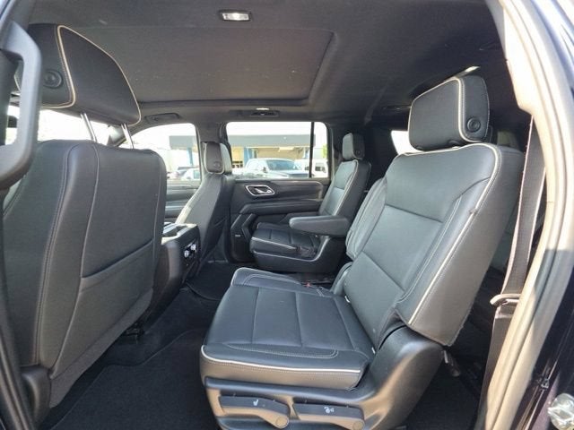 2022 GMC Yukon XL SLT