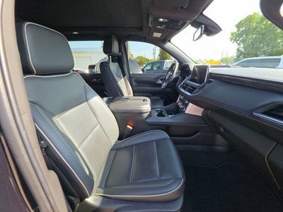 2022 GMC Yukon XL SLT