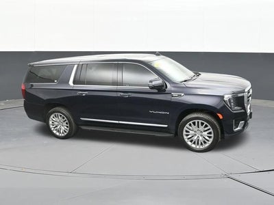 2022 GMC Yukon XL SLT