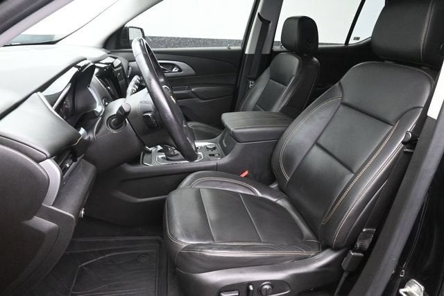 2021 Chevrolet Traverse LT Leather