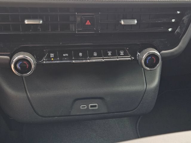 2025 Chevrolet Tahoe LS
