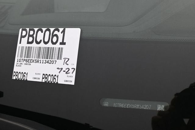 2024 GMC Canyon AT4X