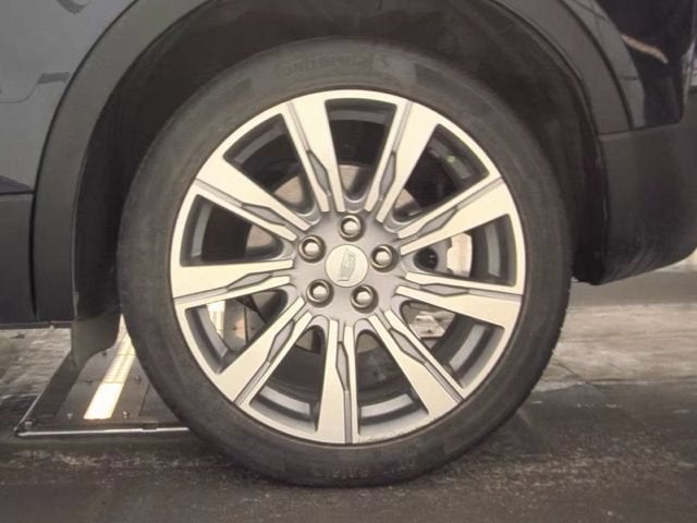 2023 Cadillac XT4 FWD Premium Luxury