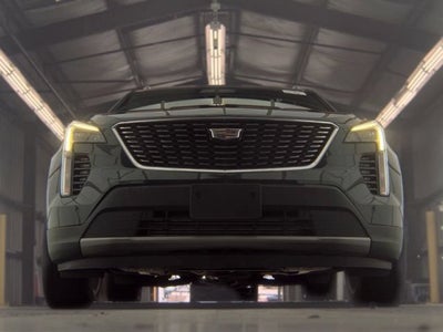 2023 Cadillac XT4 FWD Premium Luxury