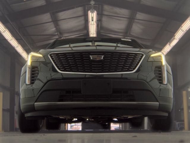 2023 Cadillac XT4 FWD Premium Luxury