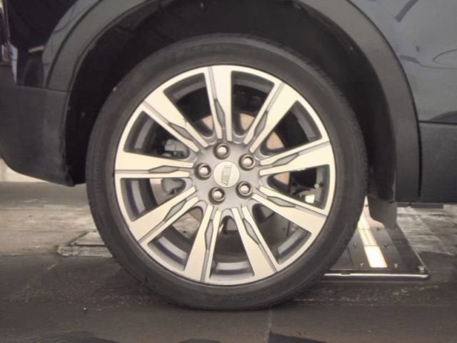 2023 Cadillac XT4 FWD Premium Luxury