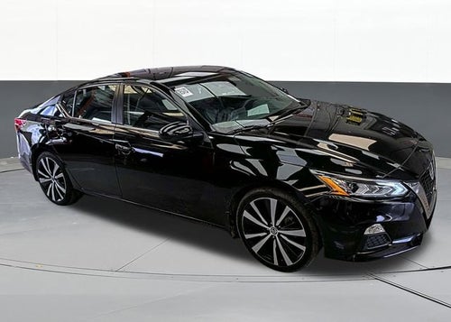 2022 Nissan Altima SR FWD