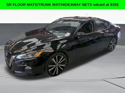 2022 Nissan Altima SR FWD
