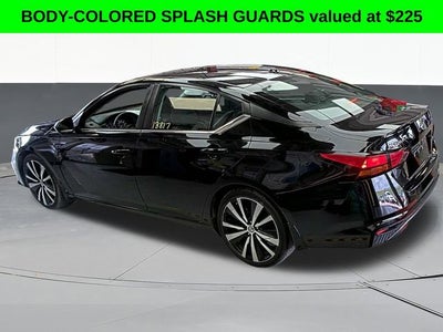 2022 Nissan Altima SR FWD