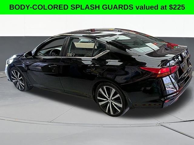 2022 Nissan Altima SR FWD