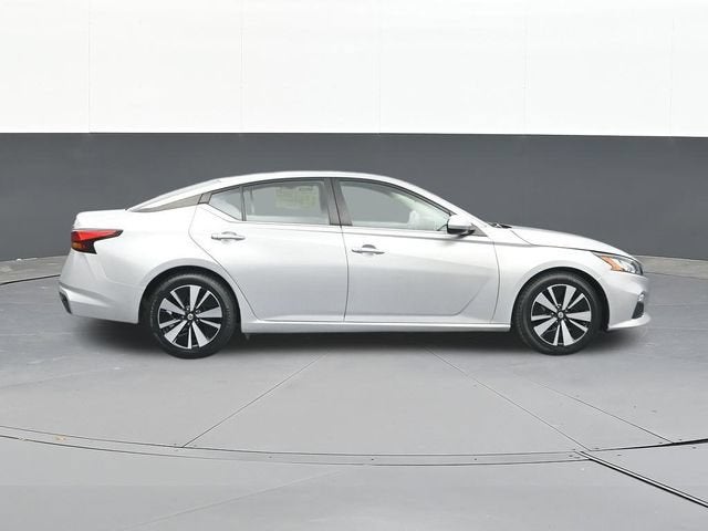2022 Nissan Altima SV FWD